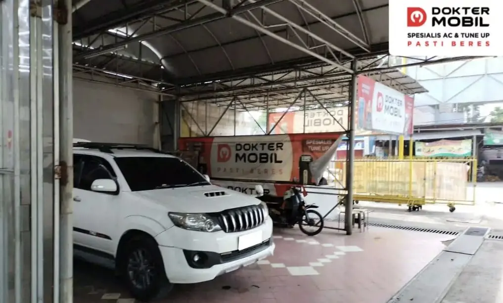 Pemeriksaan yang Harus Dilakukan di Bengkel Perbaikan Kaki-Kaki Mobil MPV di Penjaringan 