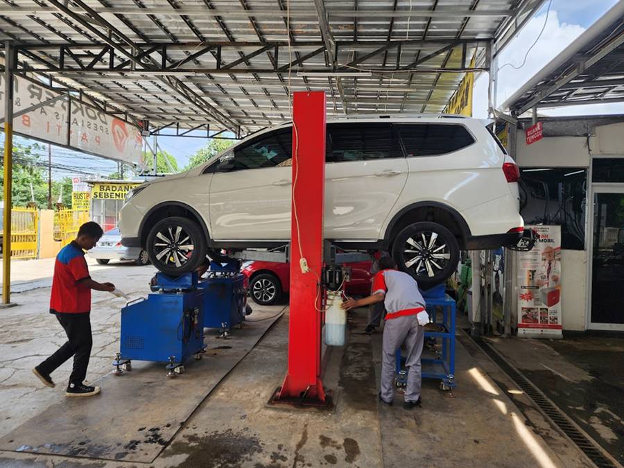 Servis Kaki-Kaki Mobil di Koja: Layanan Spooring, Balancing, dan Perbaikan Terbaik dengan Harga Ekonomis