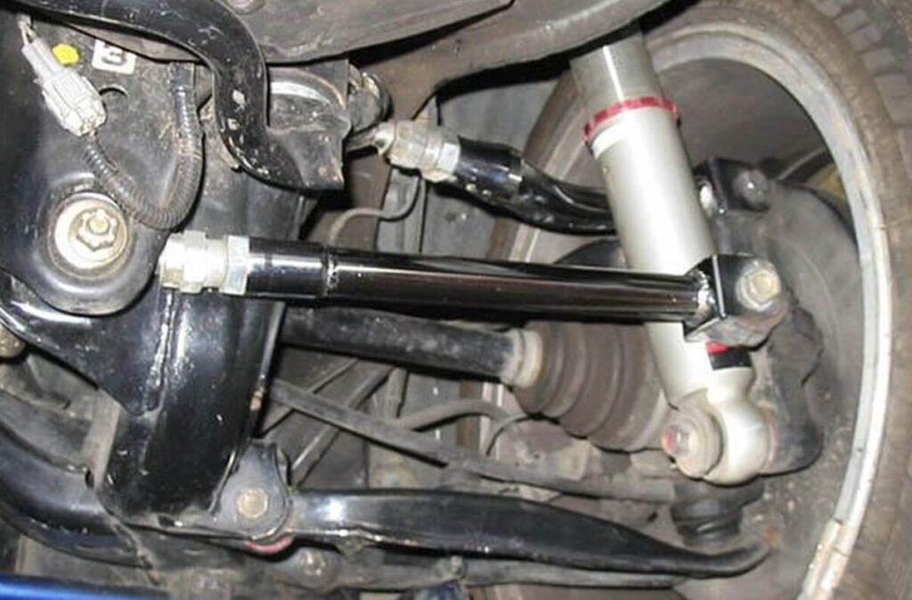 Atasi Bunyi Dengung Kaki Mobil di Bengkel Kebayoran Lama