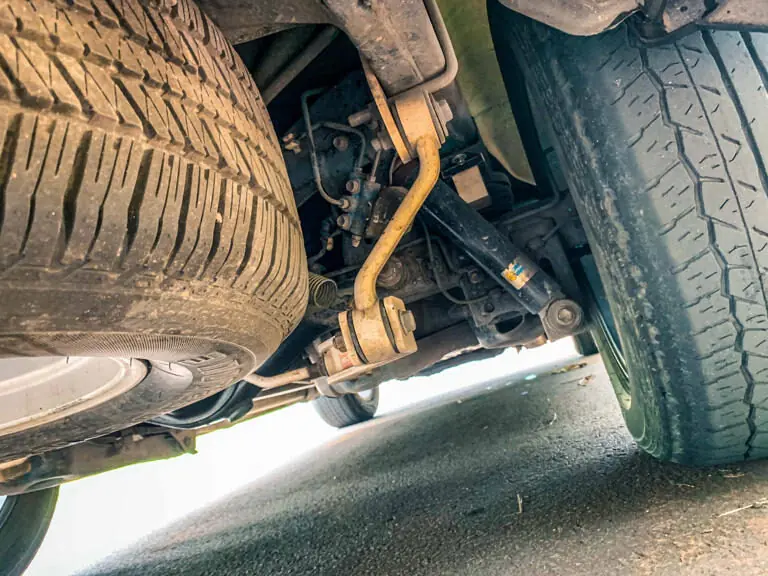 Domo Kaki-Kaki Bengkel Kaki-Kaki Mobil Terbaik Untuk Masalah Kaki-Kaki Mobil Bunyi Gluduk-Gluduk di Pesanggrahan