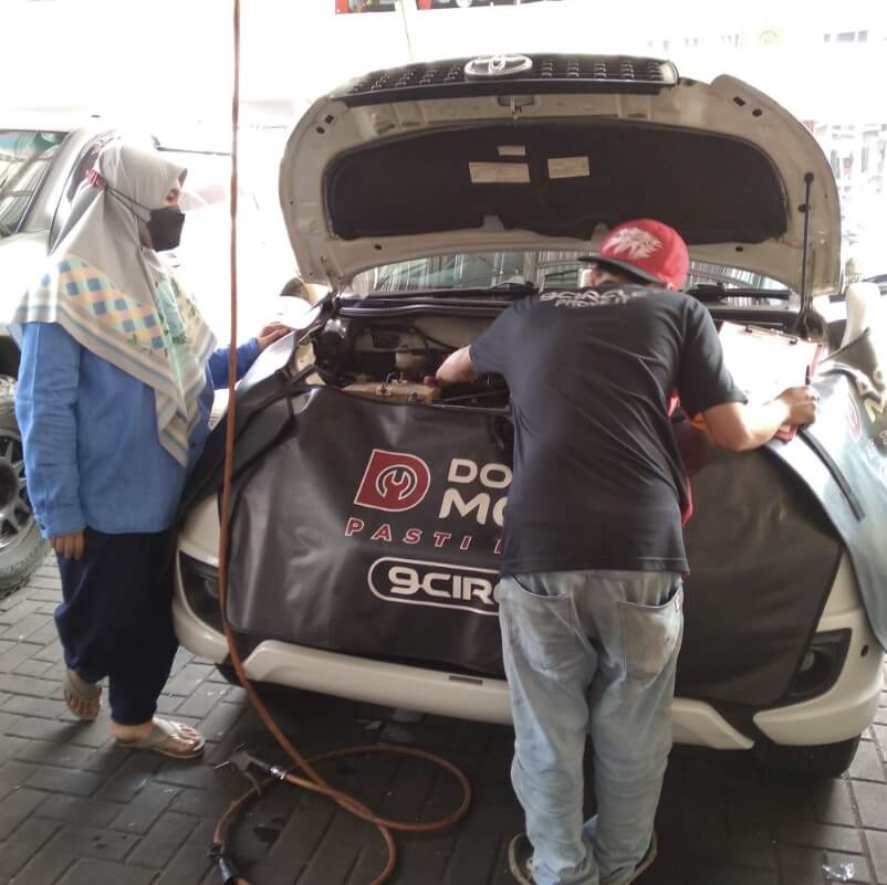 Rekomendasi Jasa Service Shockbreaker Mobil dengan Keadaan Bocor Maupun Sudah Melemah di Kebayoran Lama 
