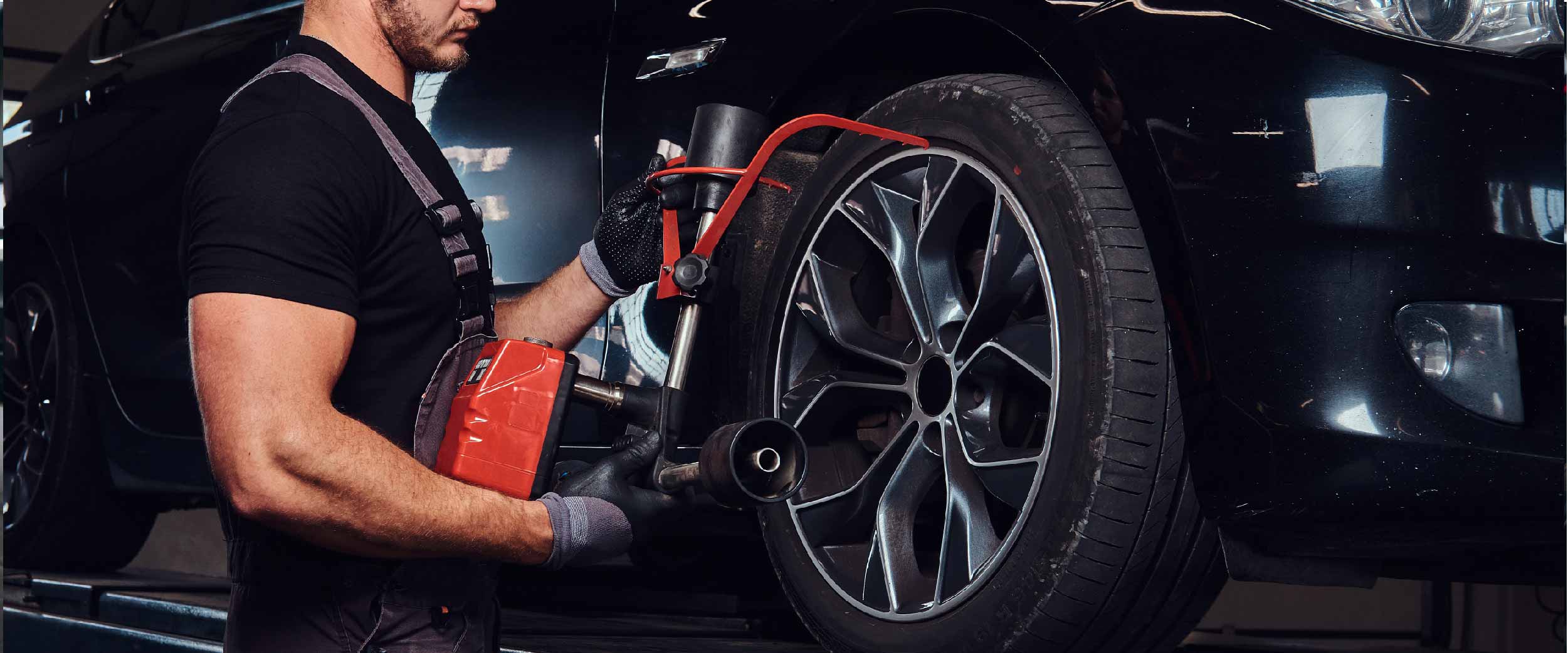 Kaki-Kaki Mobil Bunyi Saat Belok Pengangsaan dua