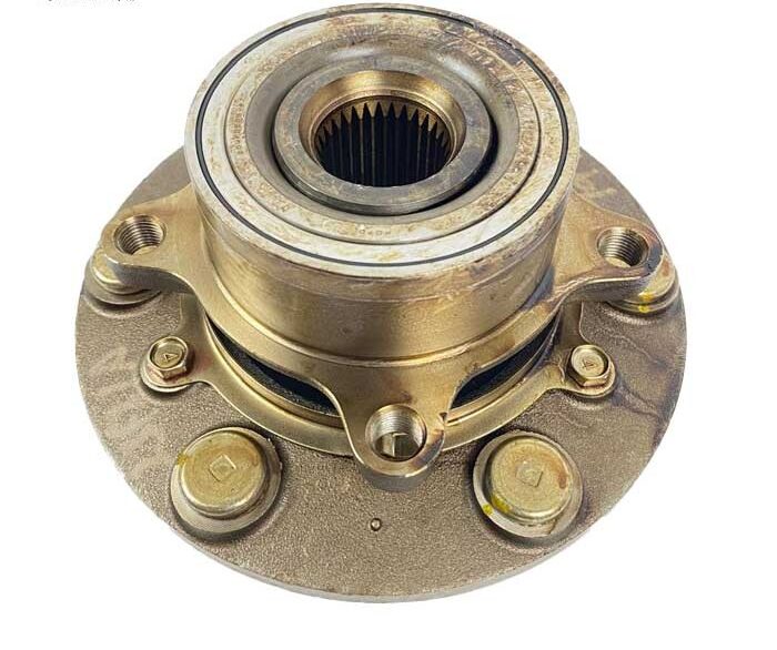 Bearing Roda Mitsubishi Pajero Rusak? Ini Penyebab dan Solusinya!