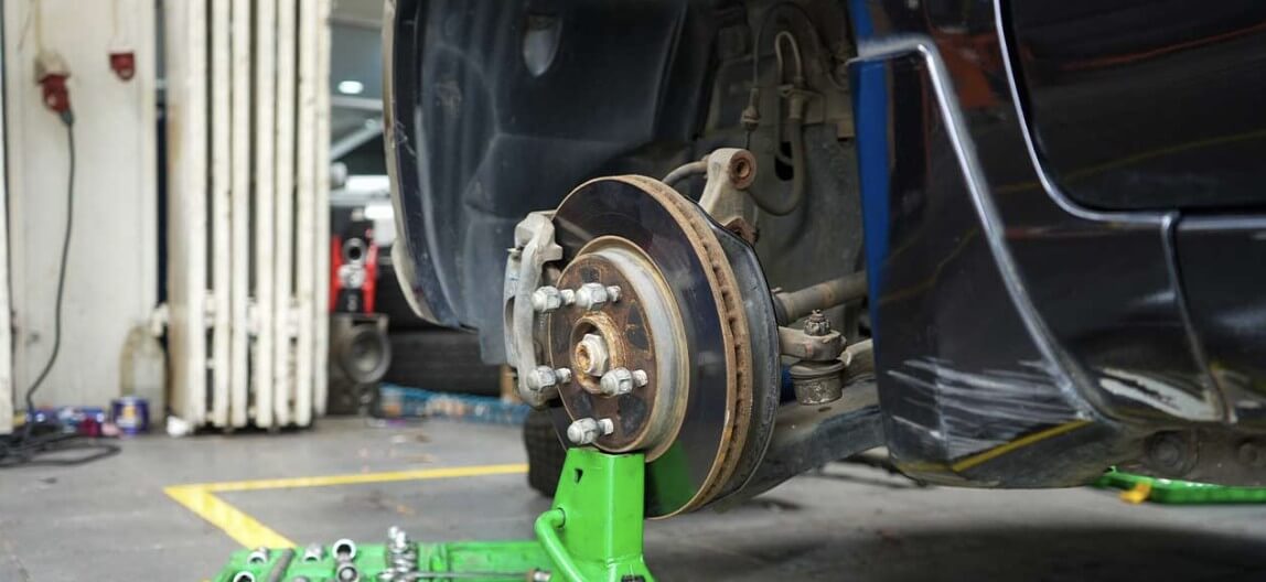 Servis Kaki Atasi Bunyi Gluduk Corolla di Bengkel Cibungbulang