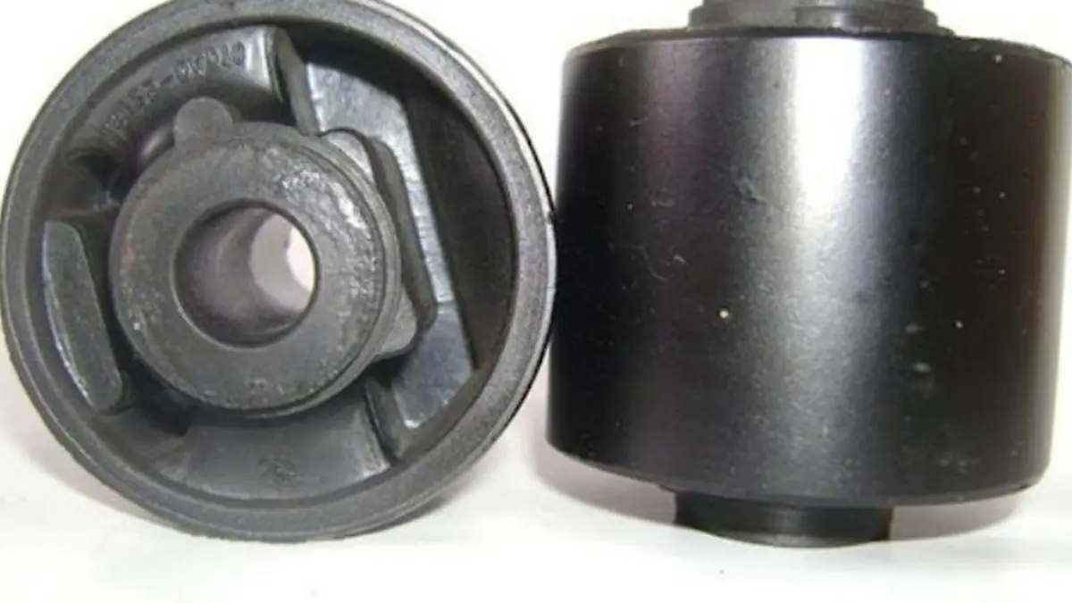 Gejala Bushing Arm Retak atau Getas pada Suzuki Swift: Solusi dan Rekomendasi Bengkel di Jati Sempurna