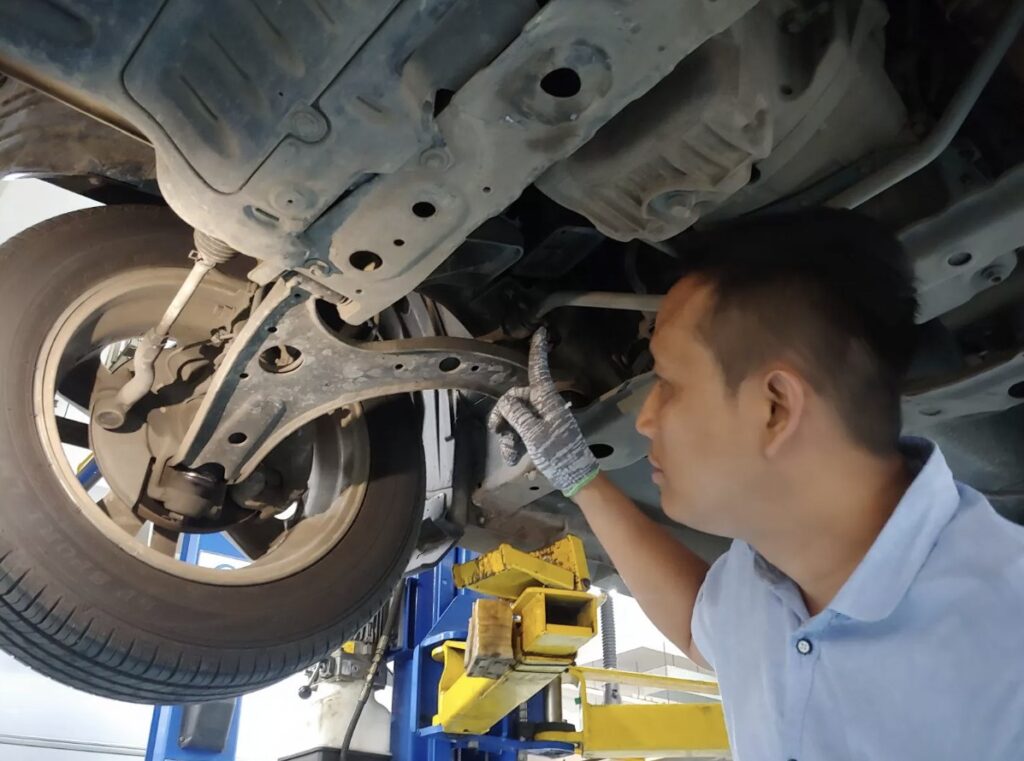 Bengkel di Pamijahan Jago Nanganin Agya Bunyi saat Belok