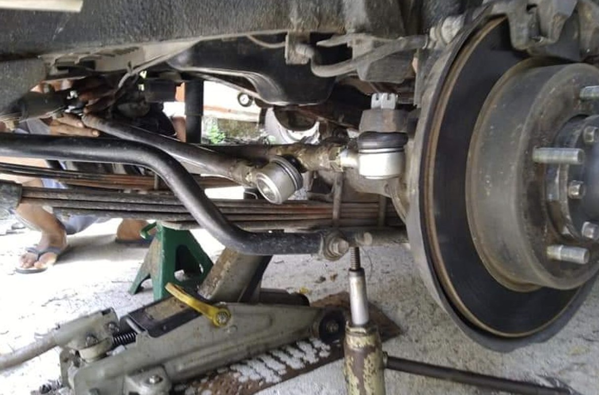 Mengapa Kaki Mobil Toyota Bunyi 'Nyit-Nyit' di Cibungbulang