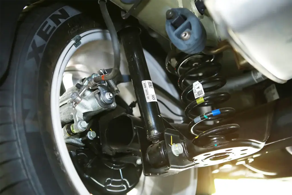 karet support shockbreaker rusak sungai beliung