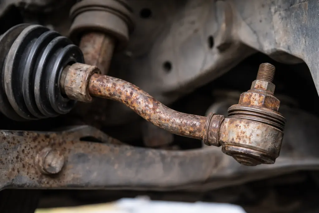 tie rod bengkok dan berkarat bansir laut