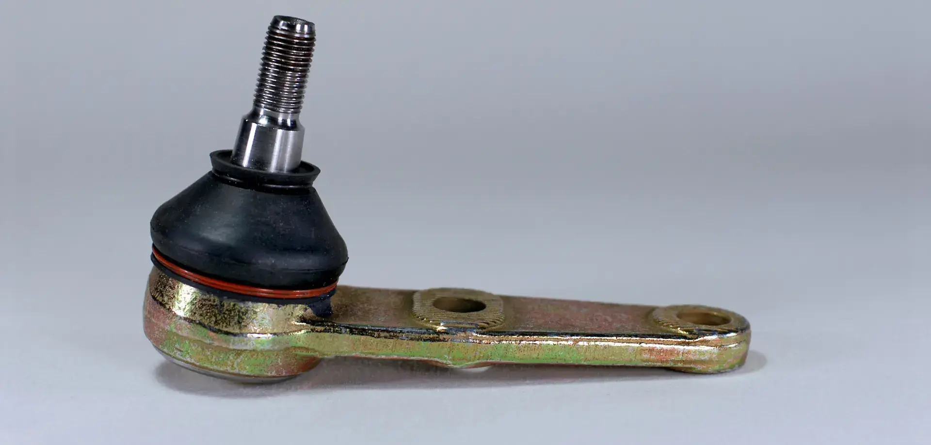 Bushing Arm Berkarat atau Rusak? Kunjungi Bengkel Bushing Arm Mobil Terbaik di Bekasi