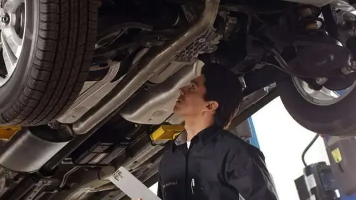 Kaki-Kaki Mobil Bunyi “Ngik”? Service Kaki-Kaki Mobil di Makassar Adalah Solusinya