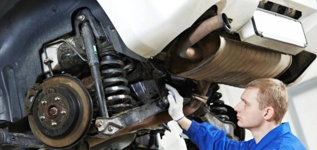 Per Aus, Kendur, Berkarat, atau Geser pada Toyota Calya: Apakah Masih Bisa Diperbaiki? Percayakan Pada Ahlinya di Pontianak Utara