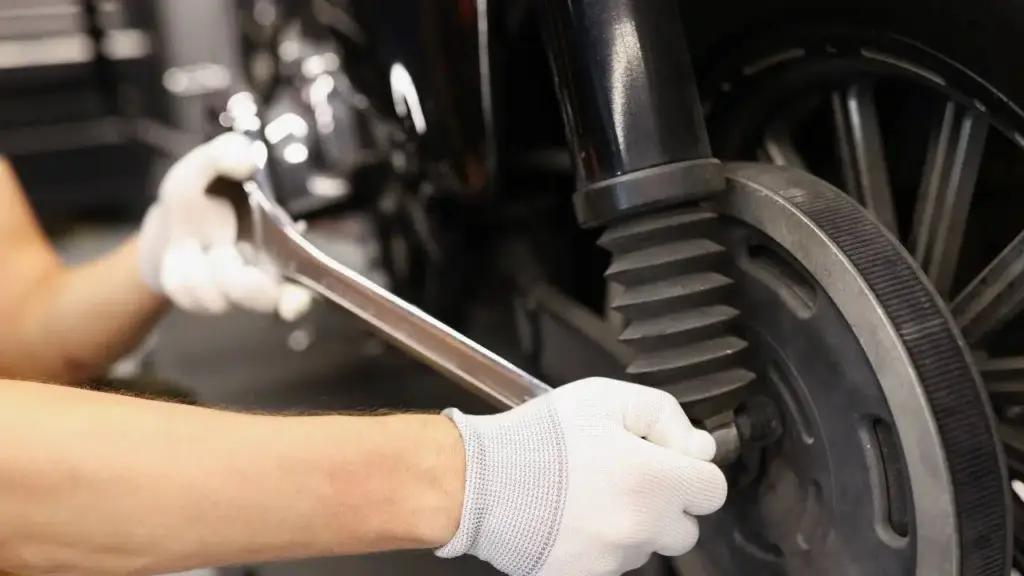 perbaikan ball joint longgar saigon