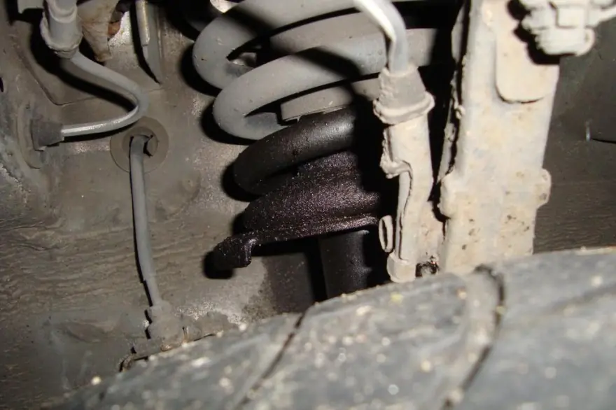 karet support shockbreaker rusak