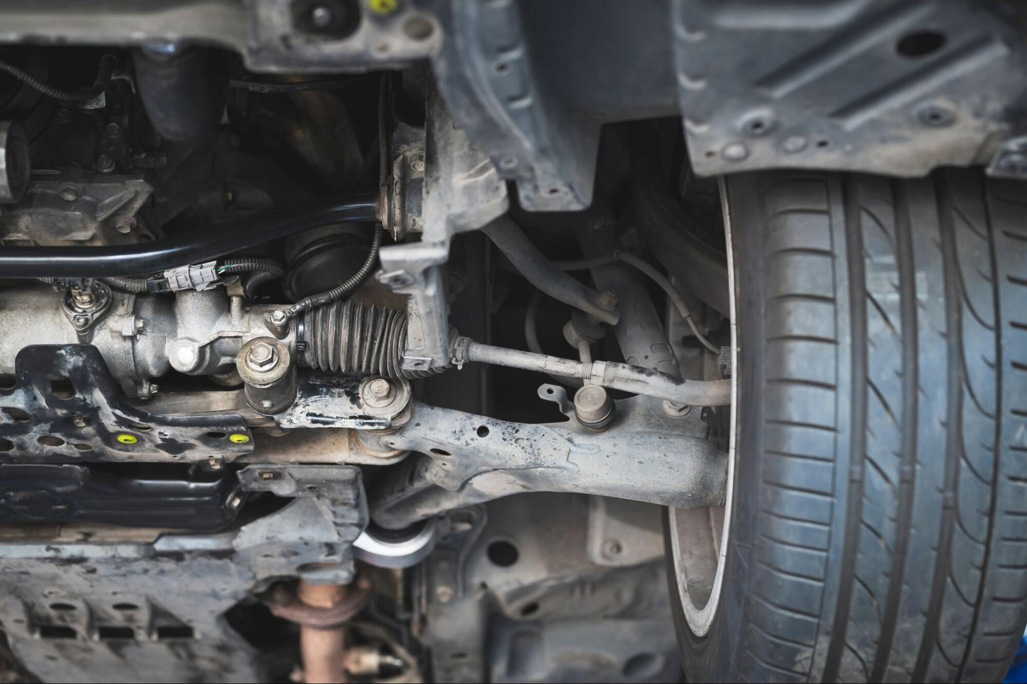 Sering Diabaikan! Kebiasaan Ini Diam-Diam Memperparah Rack Steer Suzuki APV yang Sudah Rusak atau Bocor